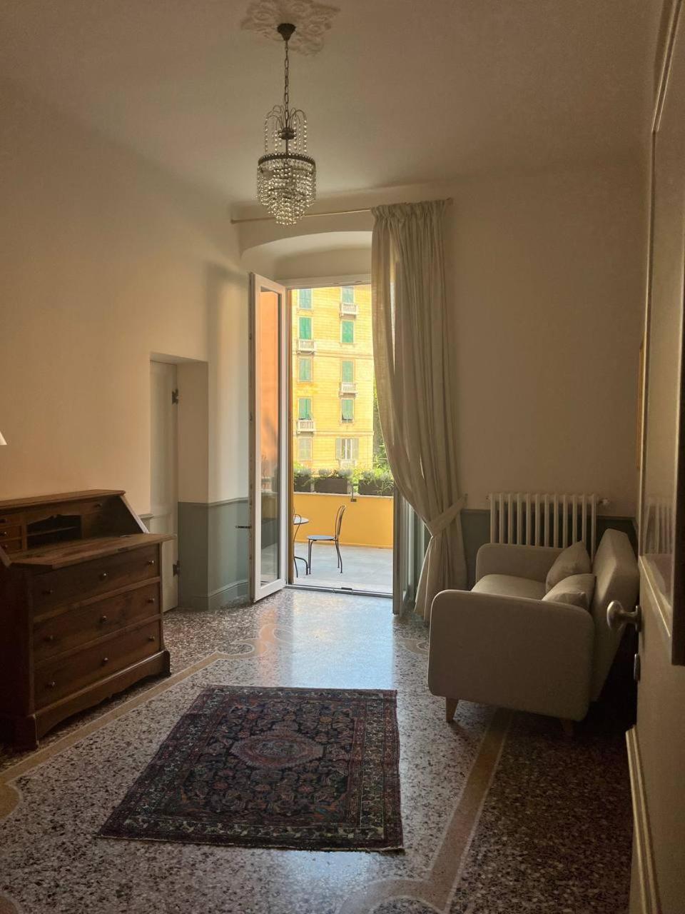 B&B Dimora Liberty Генуя Экстерьер фото