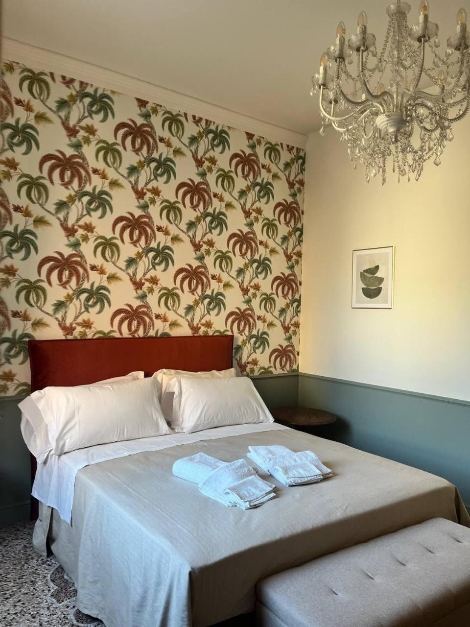 B&B Dimora Liberty Генуя Экстерьер фото